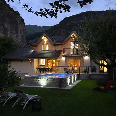Chalet Barbara With Swimming Pool In The Heart Of Oisans Le Bourg-d'Oisans Exterior photo