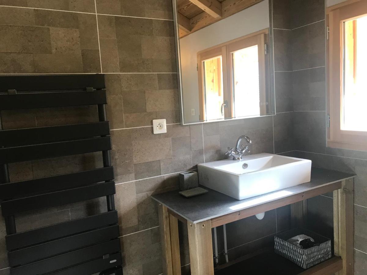 Chalet Barbara With Swimming Pool In The Heart Of Oisans Le Bourg-d'Oisans Exterior photo